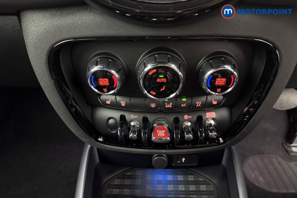 Mini Clubman Cooper Exclusive Automatic Petrol Estate - Stock Number (1558600) - 10th supplementary image