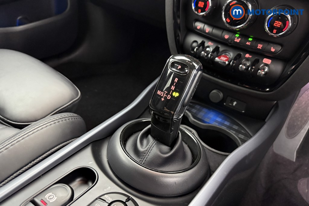 Mini Clubman Cooper Exclusive Automatic Petrol Estate - Stock Number (1558600) - 12th supplementary image