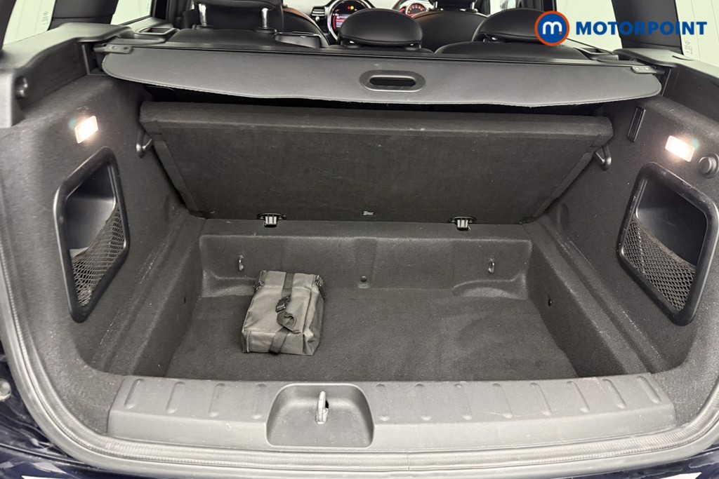 Mini Clubman Cooper Exclusive Automatic Petrol Estate - Stock Number (1558600) - 20th supplementary image