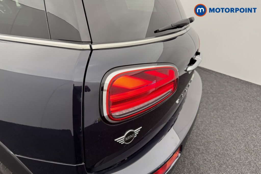 Mini Clubman Cooper Exclusive Automatic Petrol Estate - Stock Number (1558600) - 24th supplementary image