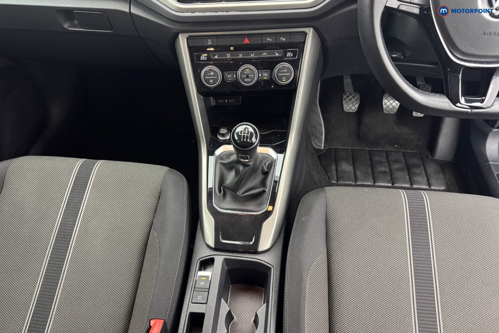 Volkswagen T-Roc SE Manual Petrol SUV - Stock Number (1558659) - 9th supplementary image