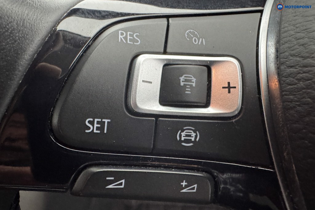 Volkswagen T-Roc SE Manual Petrol SUV - Stock Number (1558659) - 14th supplementary image