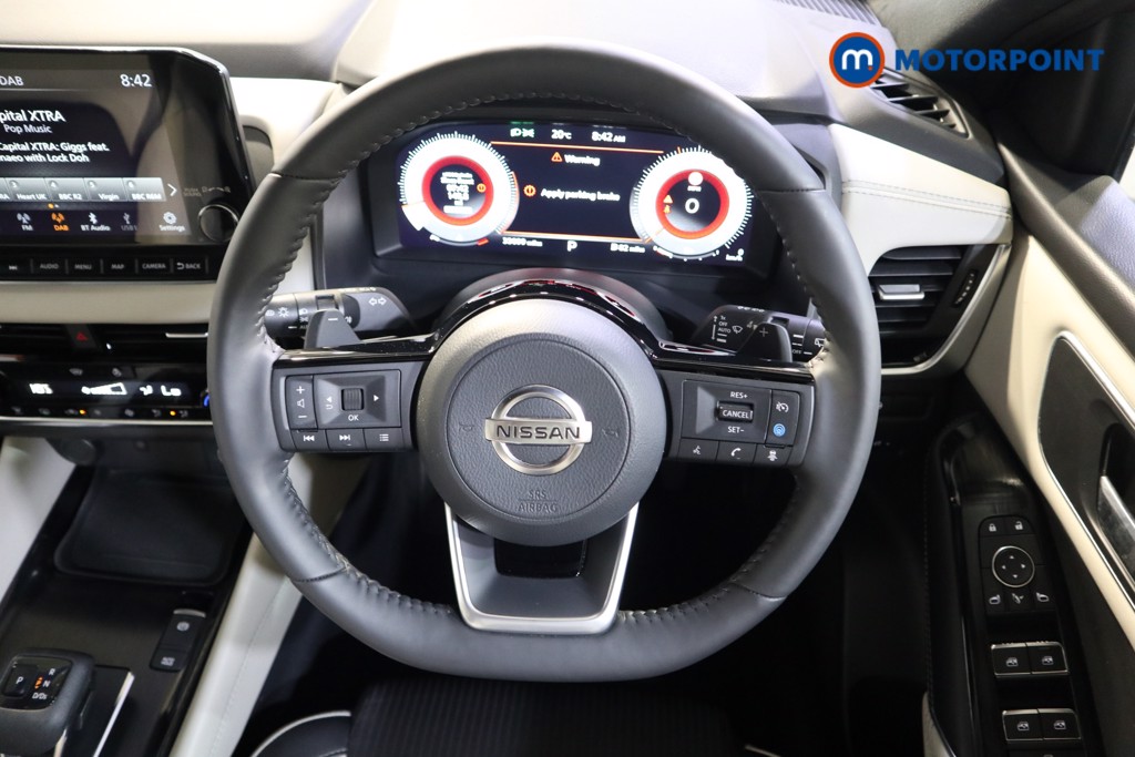 Nissan Qashqai Tekna Automatic Petrol SUV - Stock Number (1558698) - 2nd supplementary image