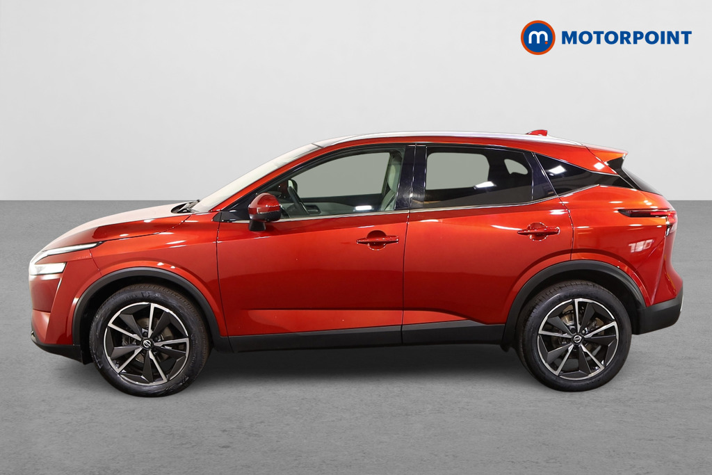 Nissan Qashqai Tekna Automatic Petrol SUV - Stock Number (1558698) - Passenger side