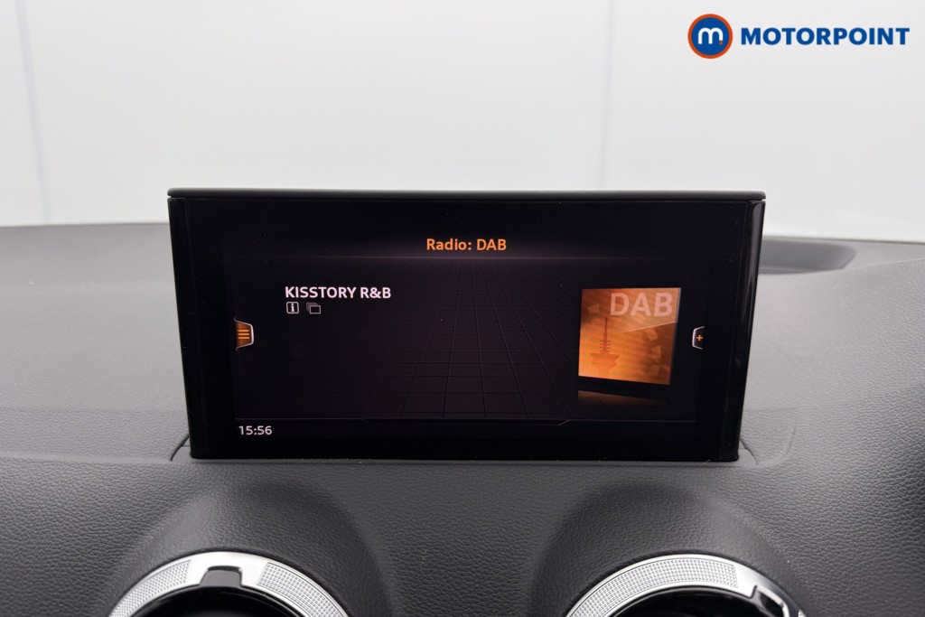 Audi Q2 Technik Manual Petrol SUV - Stock Number (1558739) - 4th supplementary image