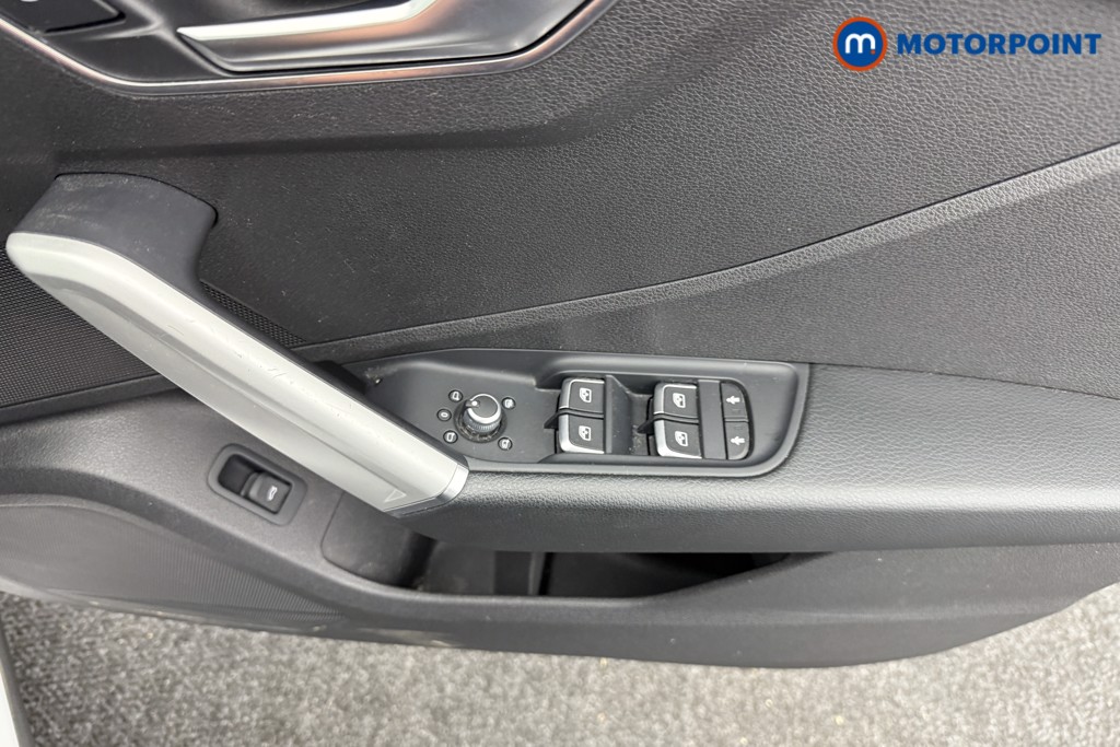Audi Q2 Technik Manual Petrol SUV - Stock Number (1558739) - 13th supplementary image