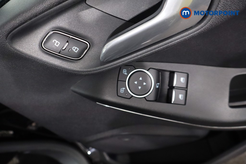 Ford Fiesta Titanium Automatic Petrol Hatchback - Stock Number (1558741) - 19th supplementary image