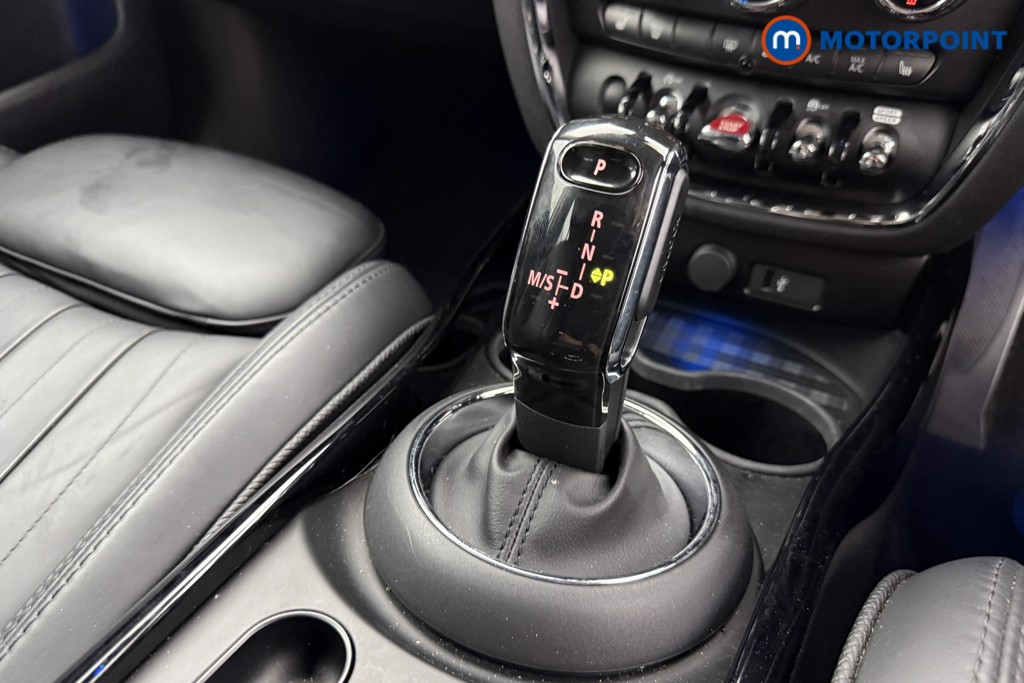 Mini Clubman Cooper Exclusive Automatic Petrol Estate - Stock Number (1558751) - 13th supplementary image