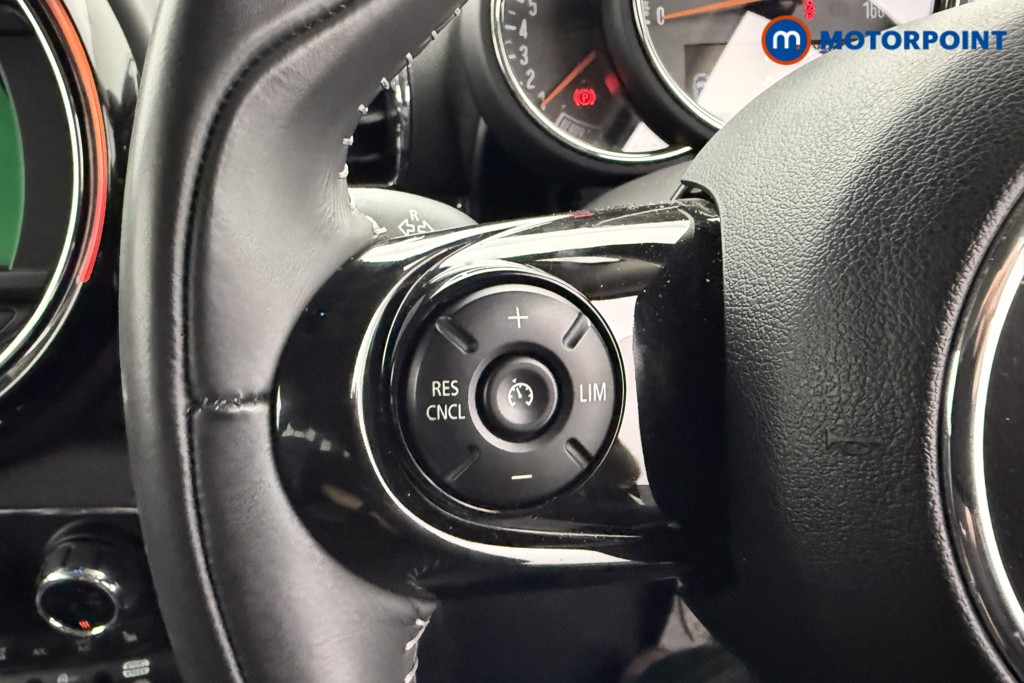 Mini Clubman Cooper Exclusive Automatic Petrol Estate - Stock Number (1558751) - 14th supplementary image
