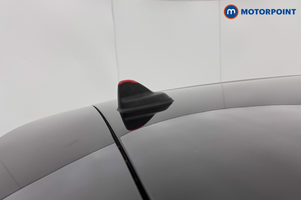 Mini Clubman Cooper Exclusive Automatic Petrol Estate - Stock Number (1558751) - 20th supplementary image