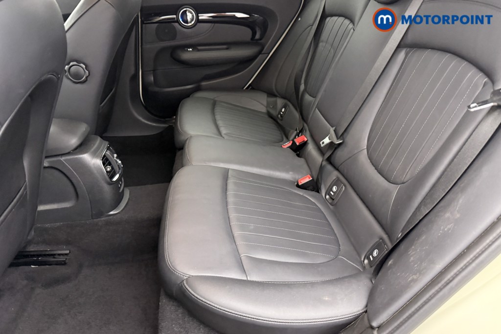 Mini Clubman Cooper Exclusive Automatic Petrol Estate - Stock Number (1558751) - 23rd supplementary image