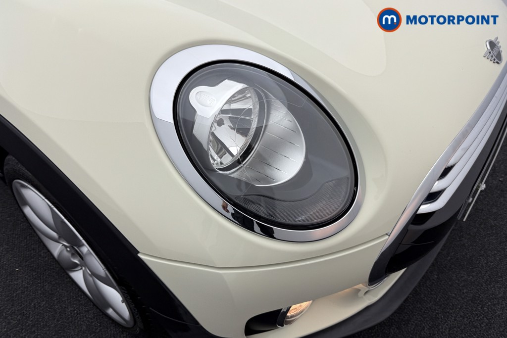Mini Clubman Cooper Exclusive Automatic Petrol Estate - Stock Number (1558751) - 27th supplementary image