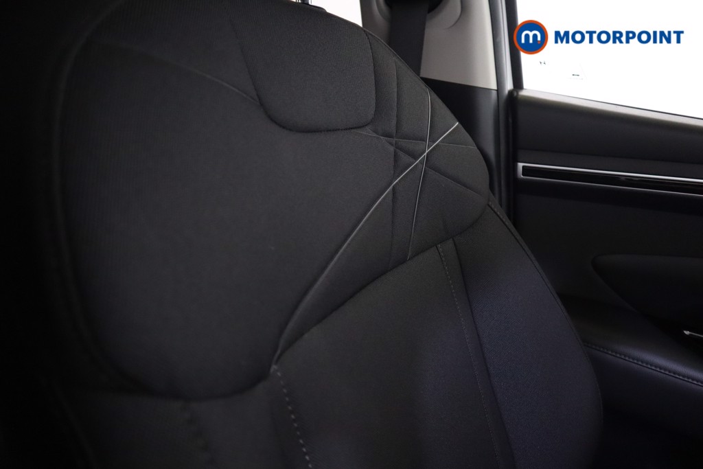 Hyundai Tucson Se Connect Manual Petrol SUV - Stock Number (1558810) - 22nd supplementary image