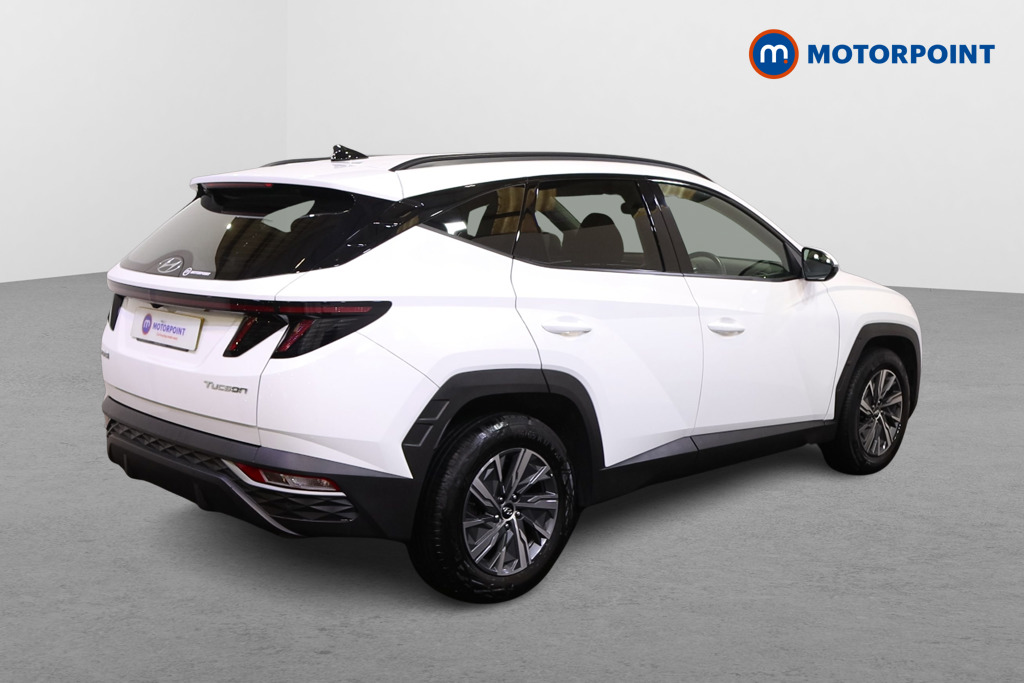 Hyundai Tucson Se Connect Manual Petrol SUV - Stock Number (1558810) - Drivers side rear corner