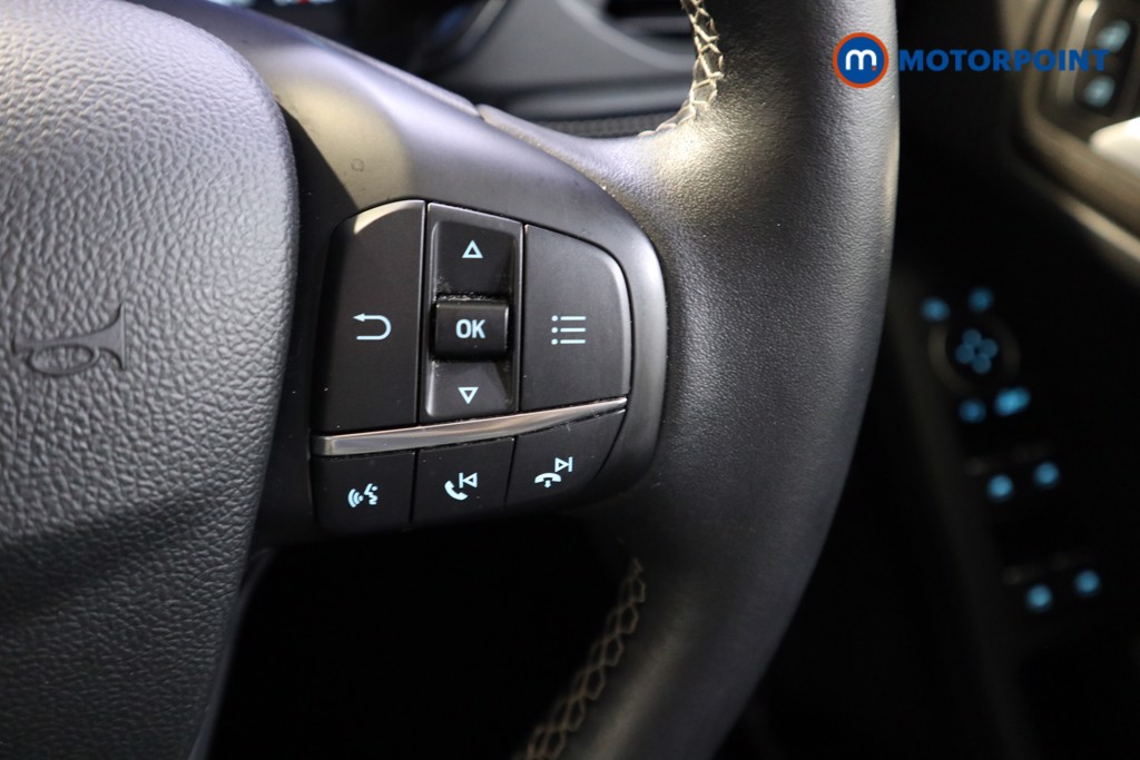 Ford Focus Vignale Edition Manual Petrol-Electric Hybrid Hatchback - Stock Number (1559478) - 4th supplementary image