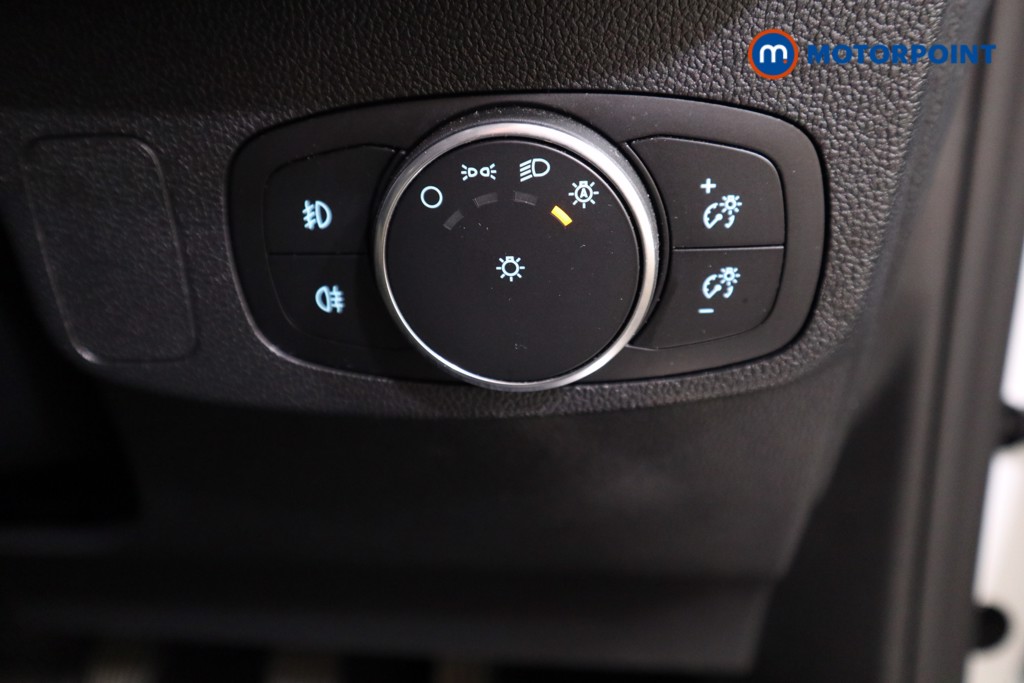 Ford Focus Vignale Edition Manual Petrol-Electric Hybrid Hatchback - Stock Number (1559478) - 10th supplementary image