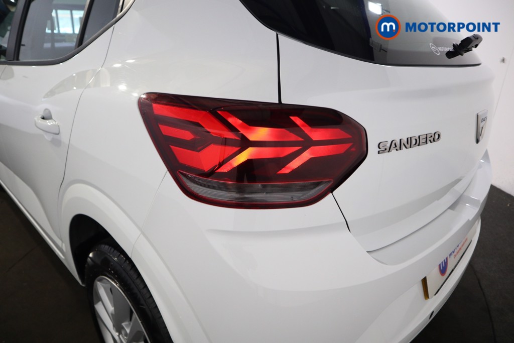 Dacia Sandero Comfort Manual Petrol Hatchback - Stock Number (1559491) - 19th supplementary image