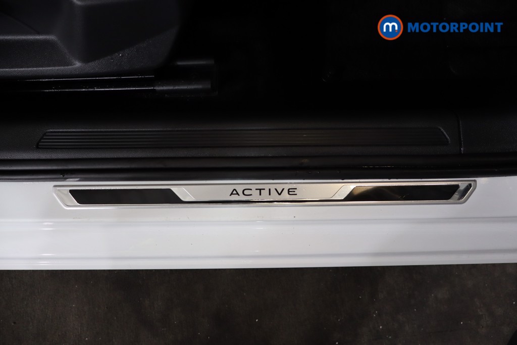 Volkswagen Polo Active Manual Petrol Hatchback - Stock Number (1559731) - 15th supplementary image