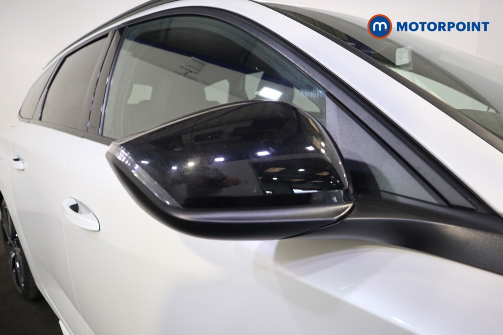 Peugeot 308 GT Automatic Petrol Estate - Stock Number (1559761) - 23rd supplementary image