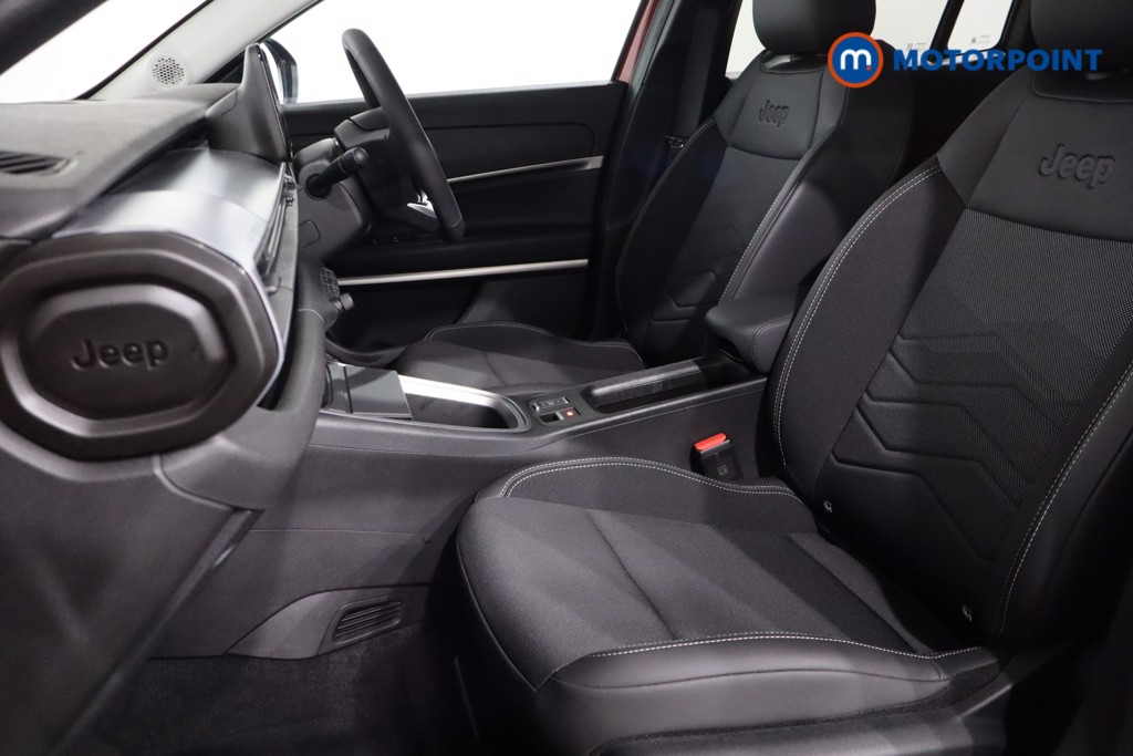 Jeep Avenger Summit Automatic Electric SUV - Stock Number (1559895) - 4th supplementary image