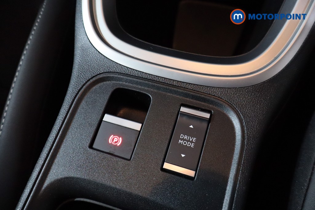 Jeep Avenger Summit Automatic Electric SUV - Stock Number (1559895) - 15th supplementary image