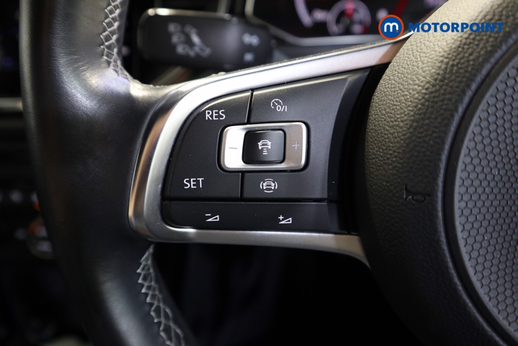 Volkswagen T-Roc Black Edition Manual Petrol SUV - Stock Number (1559936) - 3rd supplementary image