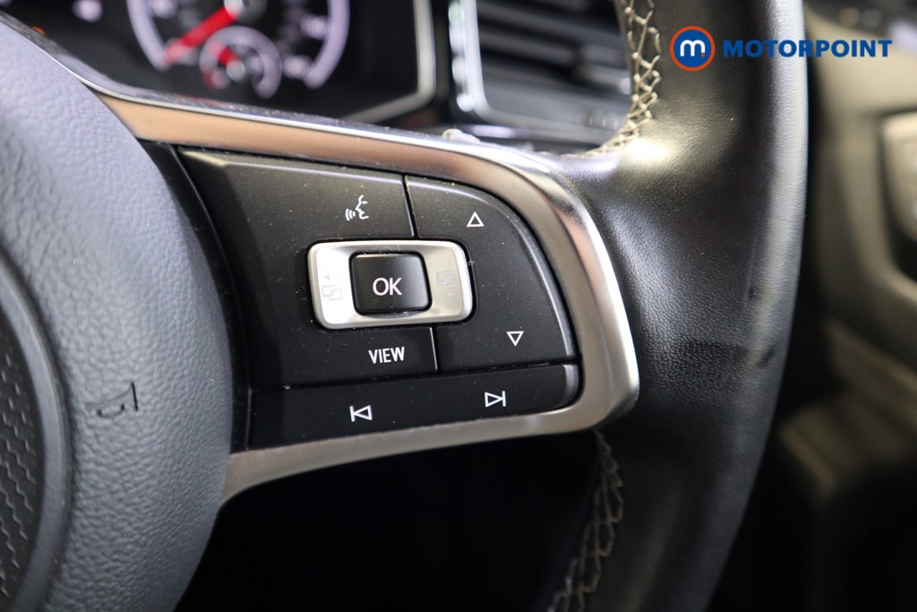 Volkswagen T-Roc Black Edition Manual Petrol SUV - Stock Number (1559936) - 4th supplementary image