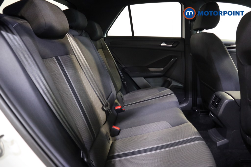 Volkswagen T-Roc Black Edition Manual Petrol SUV - Stock Number (1559936) - 13th supplementary image