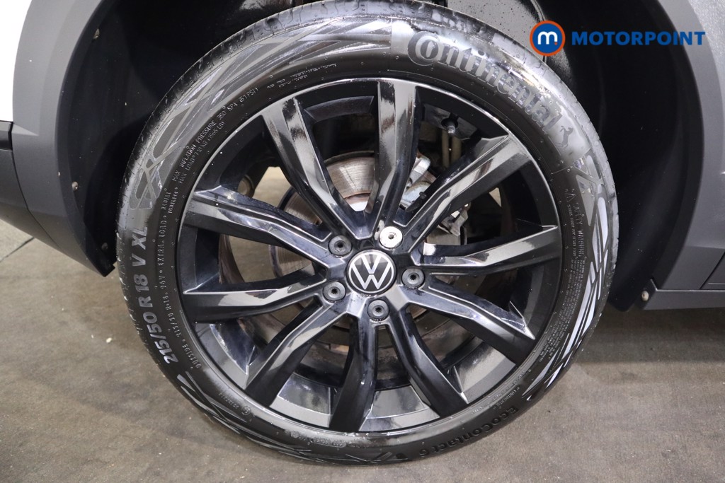 Volkswagen T-Roc Black Edition Manual Petrol SUV - Stock Number (1559936) - 15th supplementary image