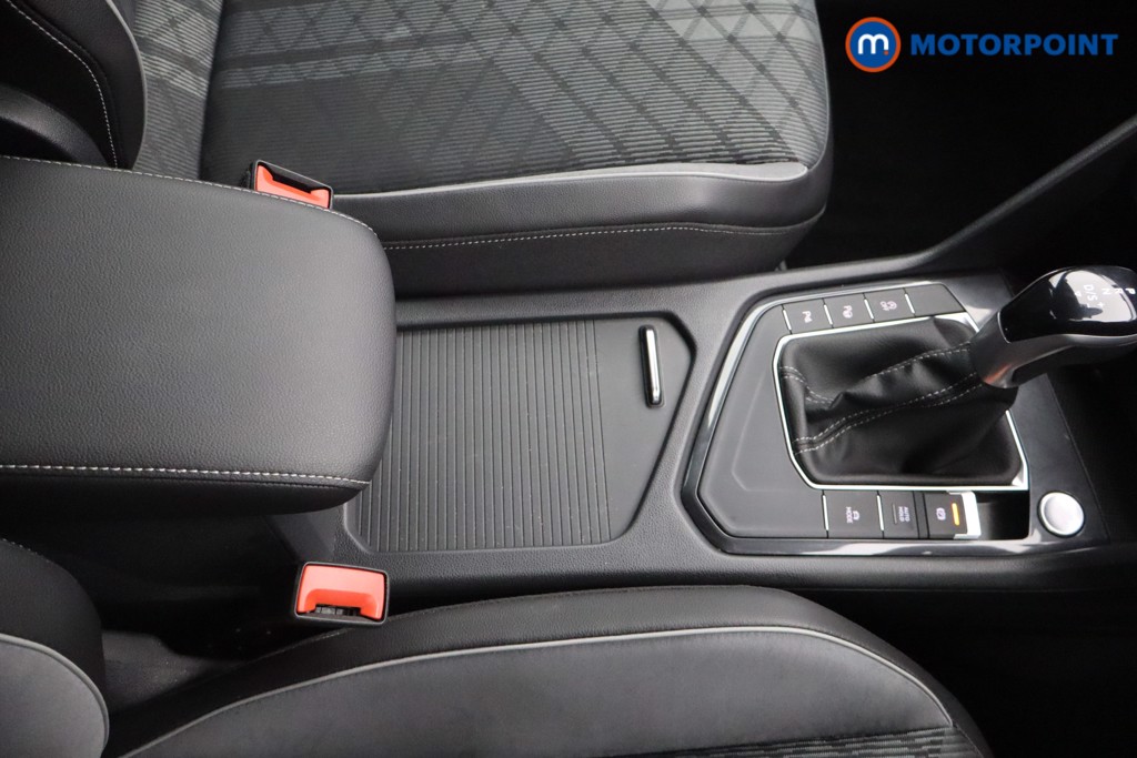 Volkswagen Tiguan R-Line Automatic Petrol SUV - Stock Number (1560095) - 7th supplementary image