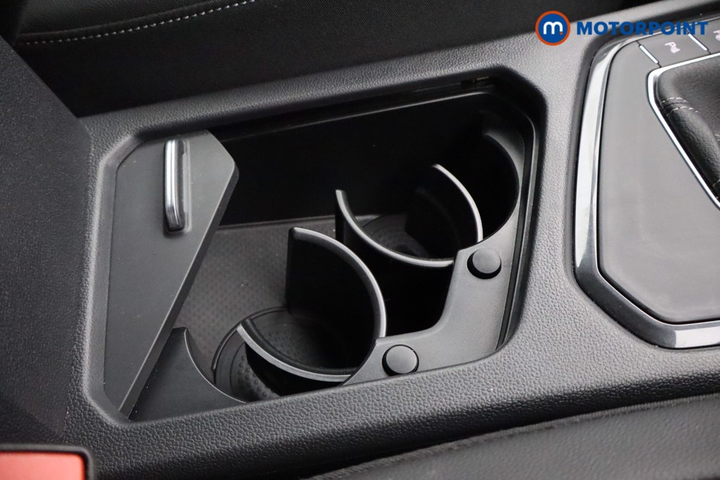 Volkswagen Tiguan R-Line Automatic Petrol SUV - Stock Number (1560095) - 9th supplementary image