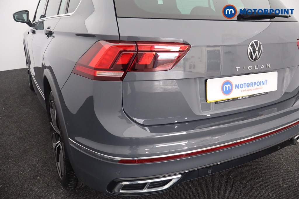 Volkswagen Tiguan R-Line Automatic Petrol SUV - Stock Number (1560095) - 30th supplementary image