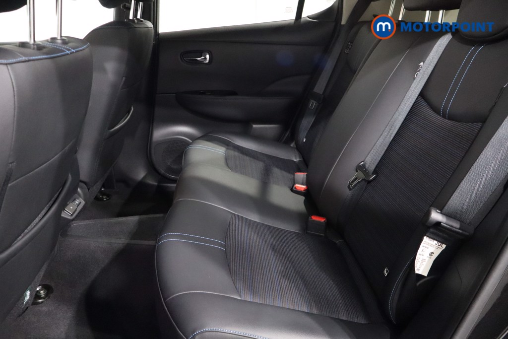 Nissan Leaf N-Connecta Automatic Electric Hatchback - Stock Number (1560252) - 5th supplementary image