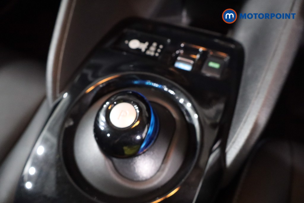 Nissan Leaf N-Connecta Automatic Electric Hatchback - Stock Number (1560252) - 14th supplementary image