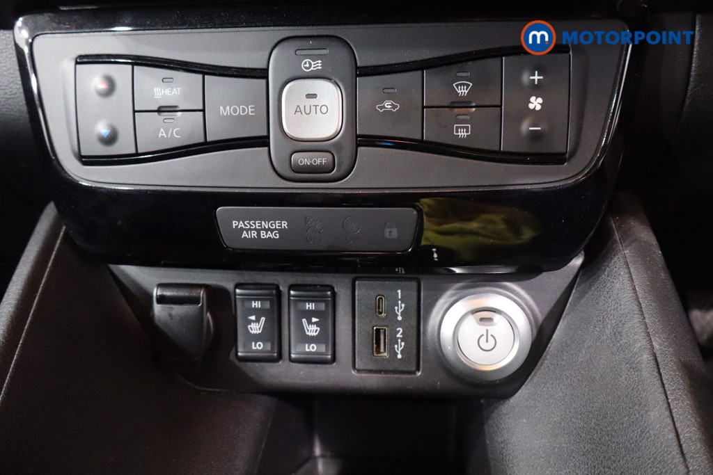 Nissan Leaf N-Connecta Automatic Electric Hatchback - Stock Number (1560252) - 18th supplementary image