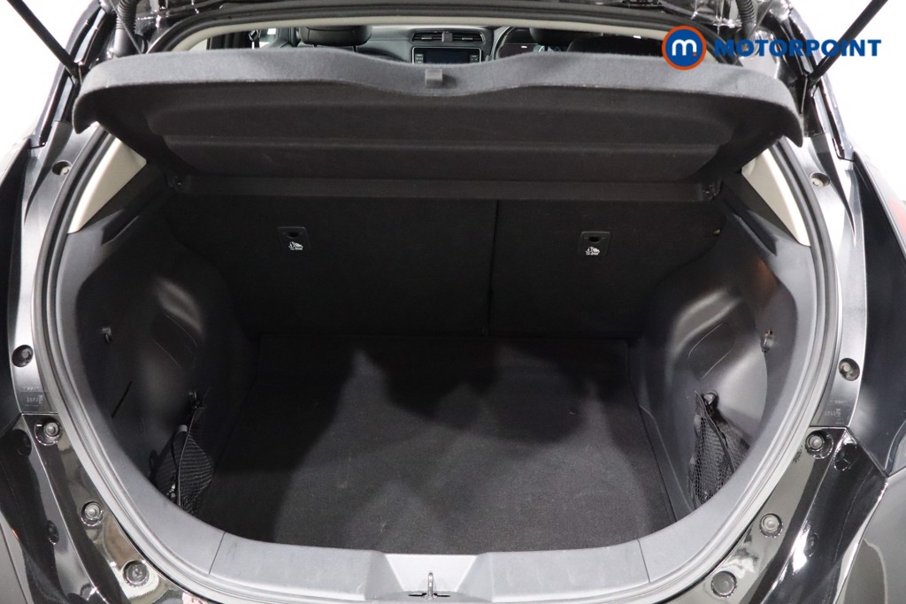 Nissan Leaf N-Connecta Automatic Electric Hatchback - Stock Number (1560252) - 35th supplementary image