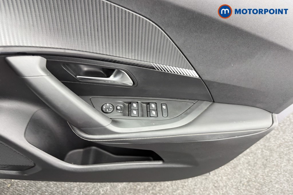 Peugeot 2008 Allure Manual Petrol SUV - Stock Number (1560386) - 13th supplementary image