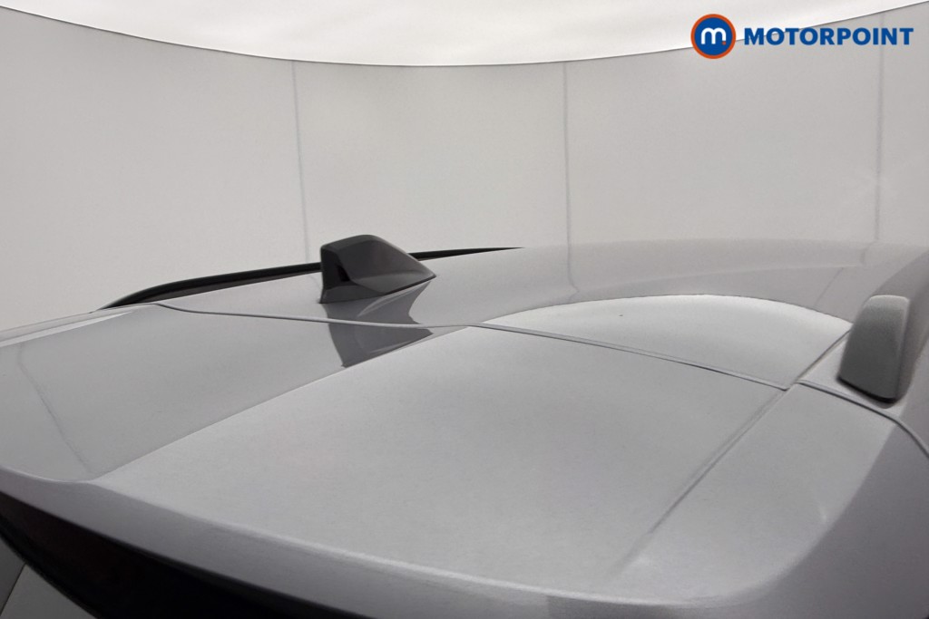 Peugeot 2008 Allure Manual Petrol SUV - Stock Number (1560386) - 17th supplementary image