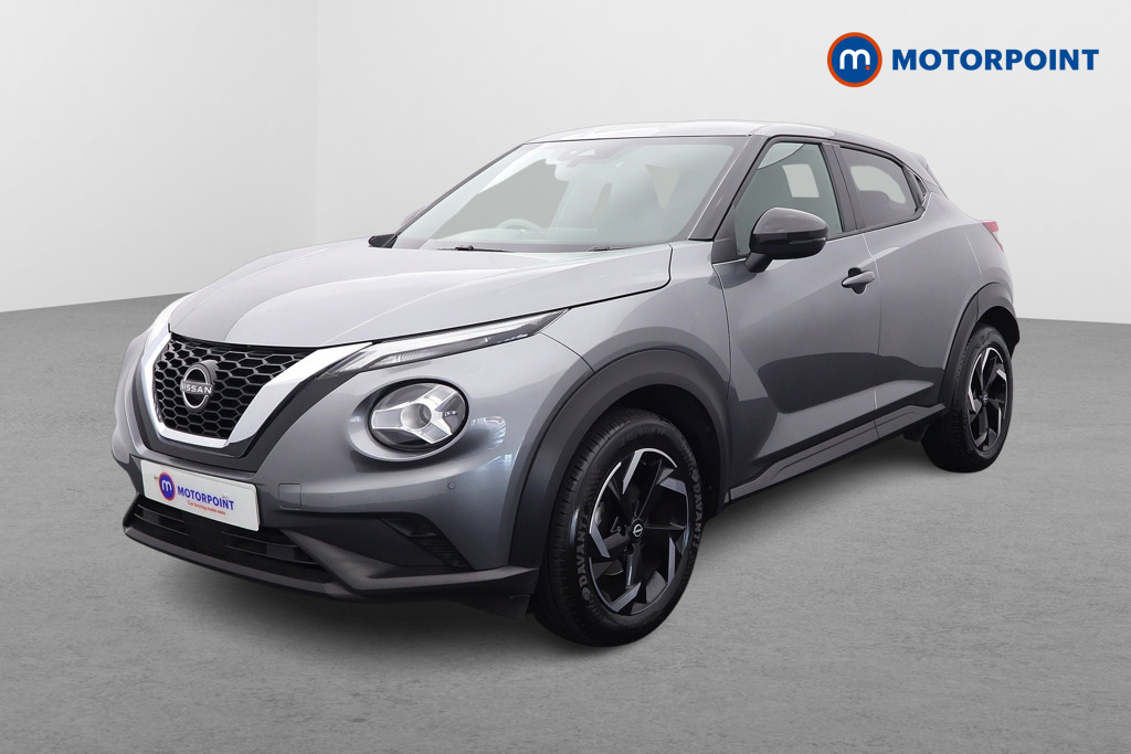 Nissan Juke N-Connecta Automatic Petrol SUV - Stock Number (1560436) - Passenger side front corner