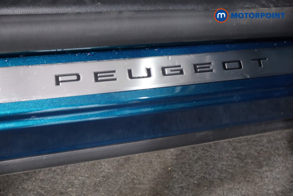 Peugeot 3008 GT Automatic Electric SUV - Stock Number (1560532) - 22nd supplementary image