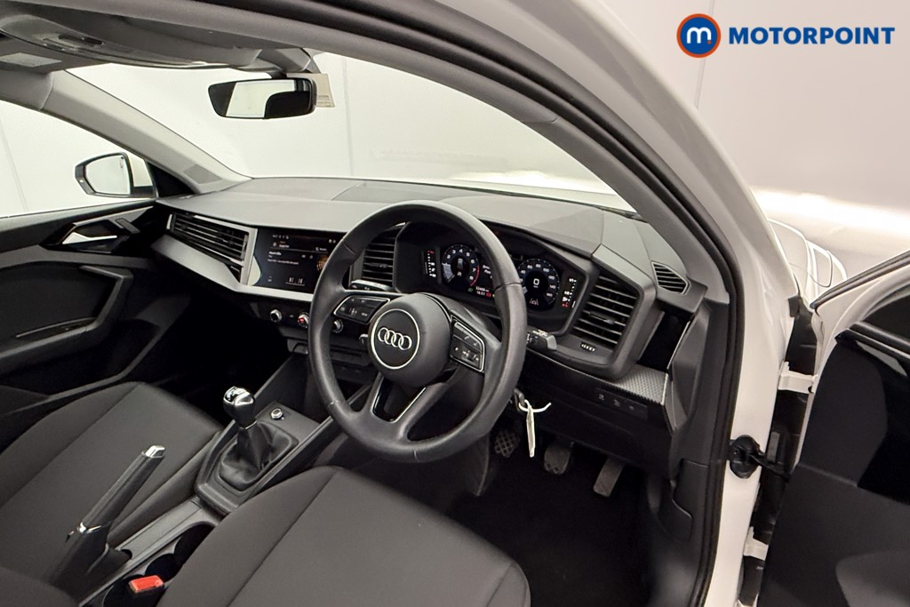 Audi A1 Technik Manual Petrol Hatchback - Stock Number (1560993) - 3rd supplementary image