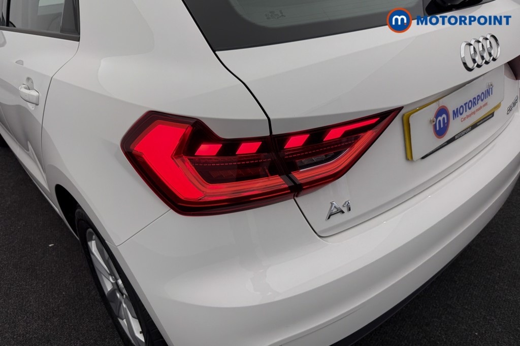 Audi A1 Technik Manual Petrol Hatchback - Stock Number (1560993) - 23rd supplementary image
