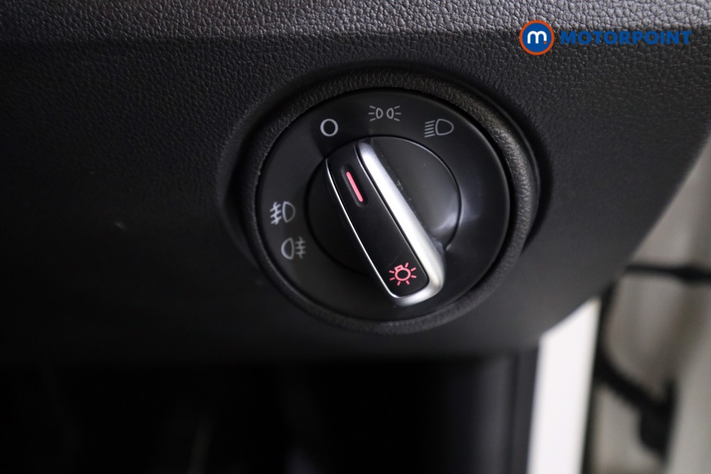 Seat MII Fr Line Manual Petrol Hatchback - Stock Number (1561049) - 6th supplementary image