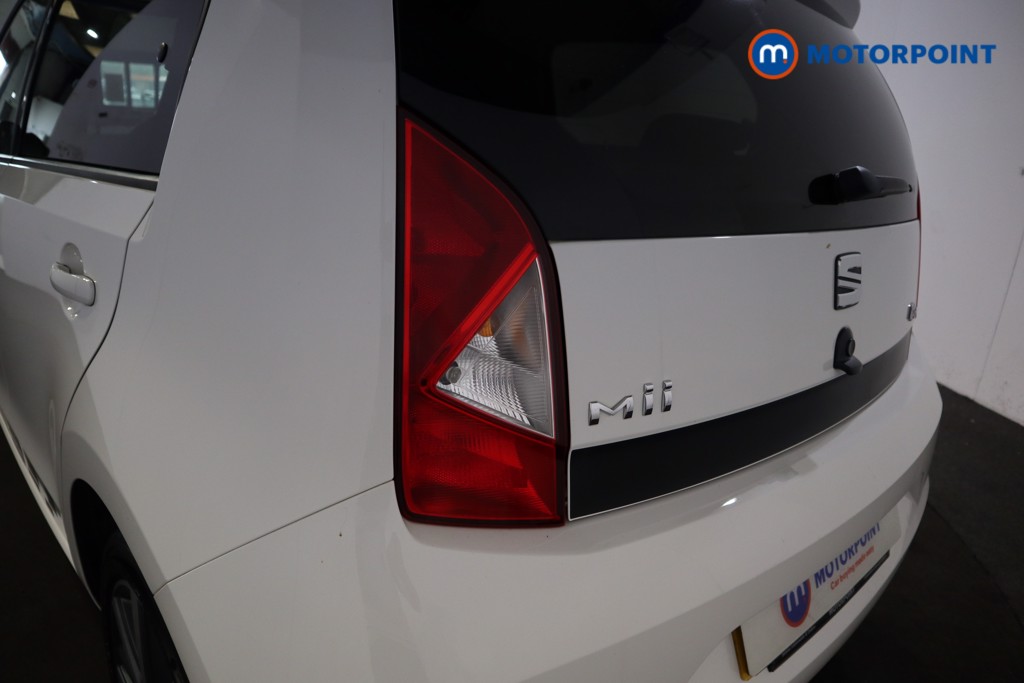 Seat MII Fr Line Manual Petrol Hatchback - Stock Number (1561049) - 16th supplementary image