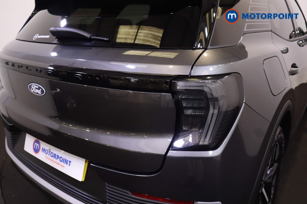 Ford Explorer Select Automatic Electric SUV - Stock Number (1561347) - 33rd supplementary image