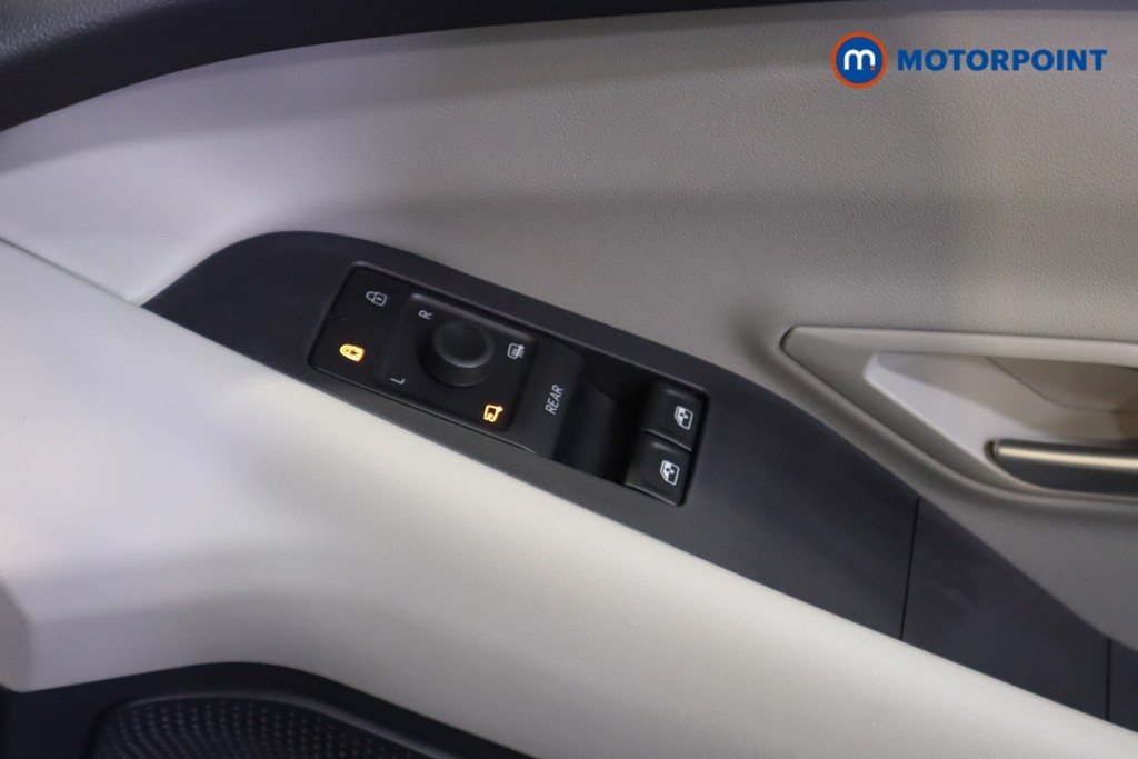 Ford Explorer Select Automatic Electric SUV - Stock Number (1561365) - 3rd supplementary image