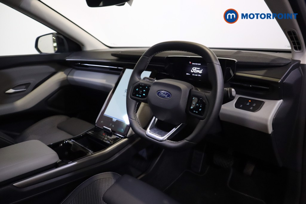 Ford Explorer Select Automatic Electric SUV - Stock Number (1561365) - 1st supplementary image