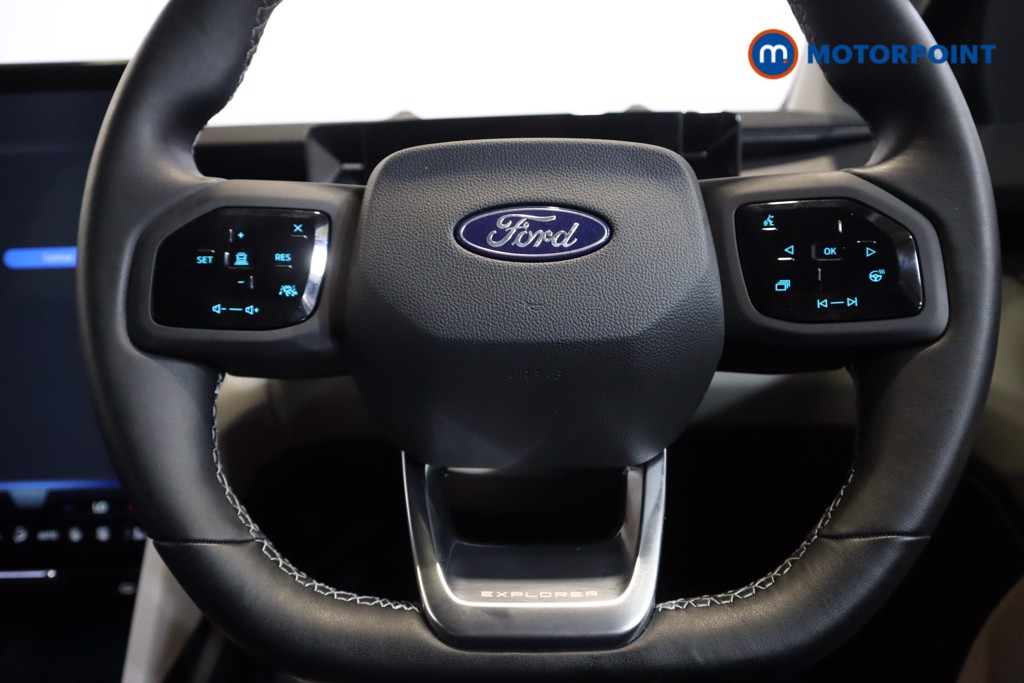 Ford Explorer Select Automatic Electric SUV - Stock Number (1561369) - 7th supplementary image
