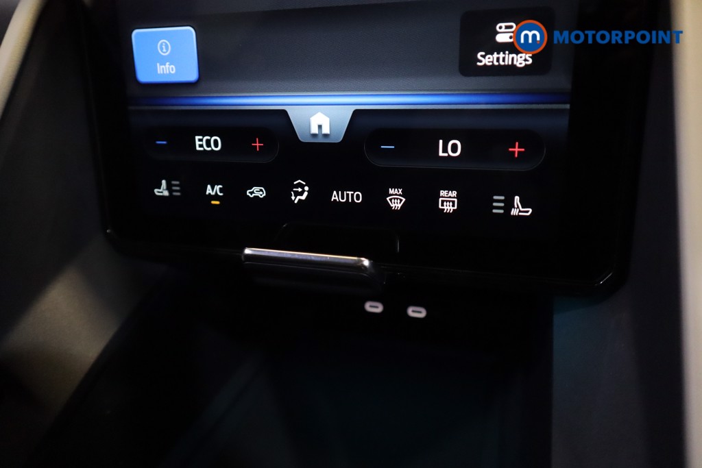Ford Explorer Select Automatic Electric SUV - Stock Number (1561369) - 15th supplementary image