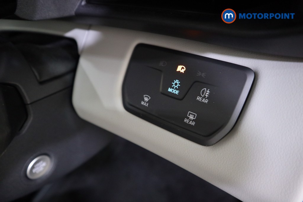 Ford Explorer Select Automatic Electric SUV - Stock Number (1561371) - 8th supplementary image